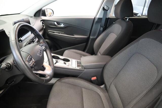 Hyundai Kona Fasion 64Kwh Fasion 64Kwh ACC Climate PDC Keyless LED