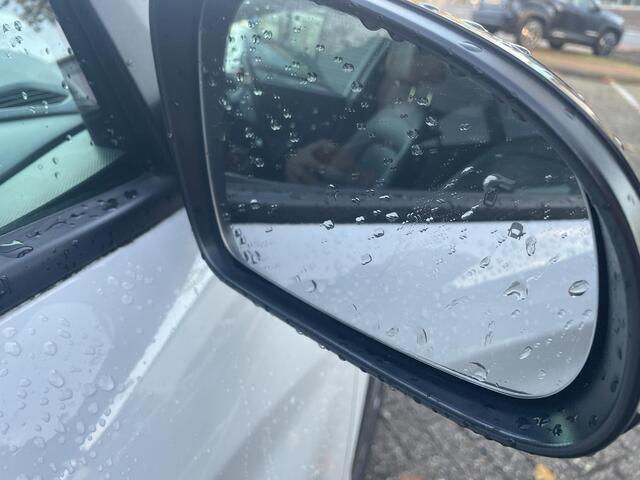 Hyundai Kona PRIMIUM EV 64 KWH 1e EIG ACCU 92% GARANTIE 10-2030 BEREIK 466 KM ! LEDER. STUUR/STOEL VERWARMING.DODE HOEK DETECTIE