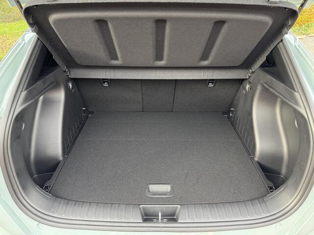 Hyundai Kona 1.6 GDI HEV N Line Edition | N-Line exterieur & Pack N-Line interieur | 18'' Lichtmetalen velgen 2-tone | Direct leverbaar | Donker getint glas |