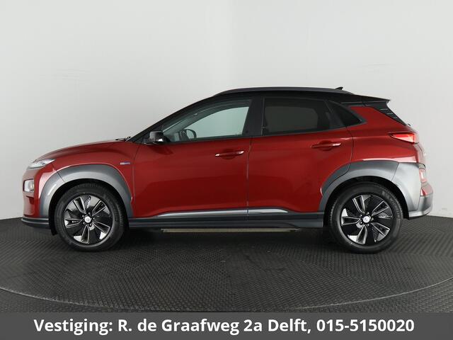 Hyundai Kona EV Fashion Design 64 kWh Two-Tone 400 km actieradius | ACCU 100% | Navigatie | Schuif-/Kanteldak | Leder |