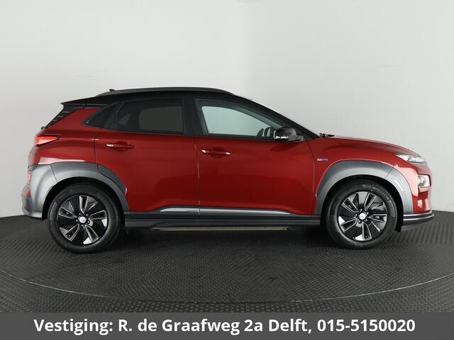 Hyundai Kona EV Fashion Design 64 kWh Two-Tone 400 km actieradius | ACCU 100% | Navigatie | Schuif-/Kanteldak | Leder |