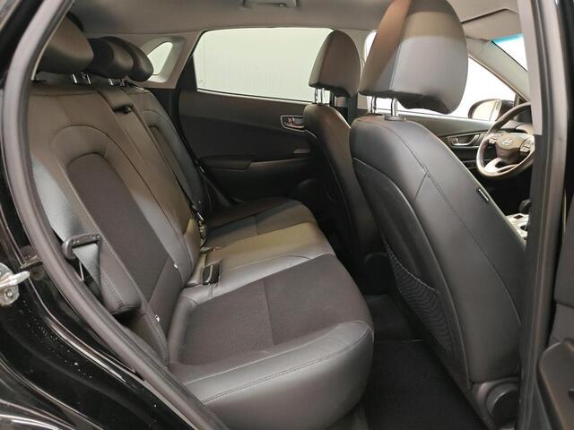 Hyundai Kona EV Fashion 64 kWh | Trekhaak | Navi | Carplay |