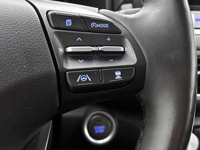 Hyundai Kona EV Premium 64 kWh | LEDER | Trekhaak | Camera | Head up Display | Stoelkoeling | Nederlandse Auto | NAP |