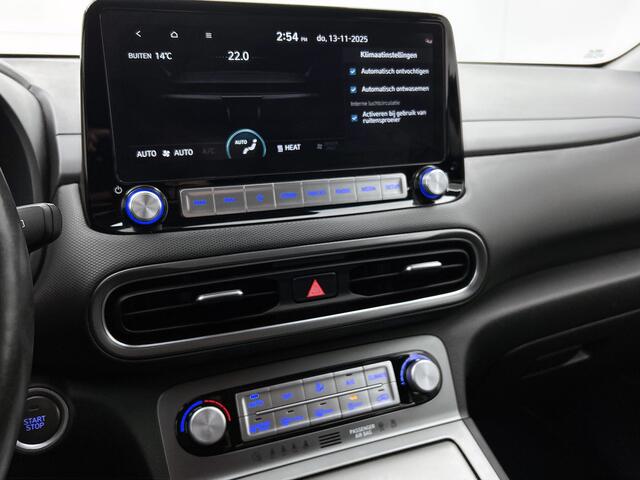 Hyundai Kona EV Premium 64 kWh | LEDER | Trekhaak | Camera | Head up Display | Stoelkoeling | Nederlandse Auto | NAP |