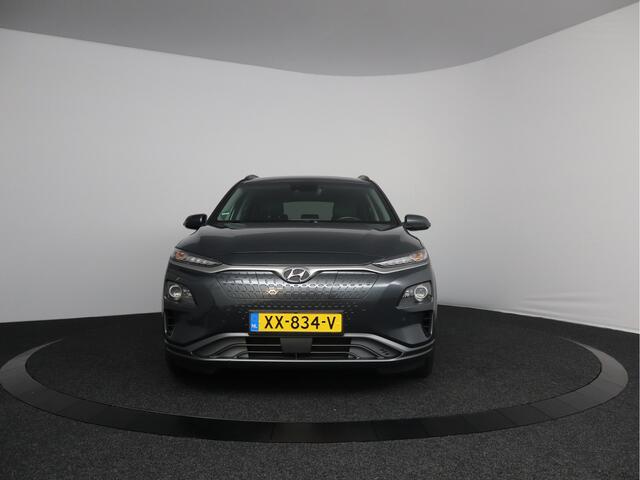 Hyundai Kona EV Premium 64 kWh | Panorama dak |