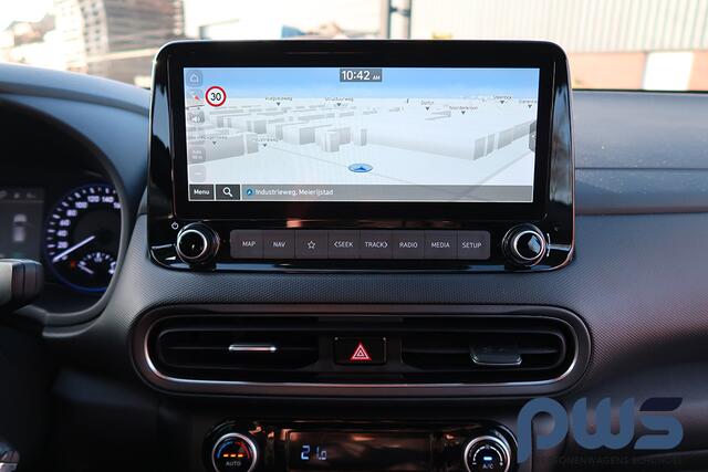 Hyundai Kona 1.6 GDI HEV Comfort Smart PDC / Navi / Carplay / Camera / Led / Cruise Adap./ 1e Eig / NL auto / All Season