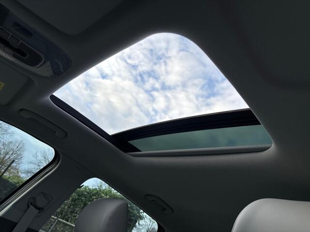 Hyundai NEXO FCEV PLUS PACK AUTOMAAT LEDER LMV PDC-CAMERA PANORAMADAK