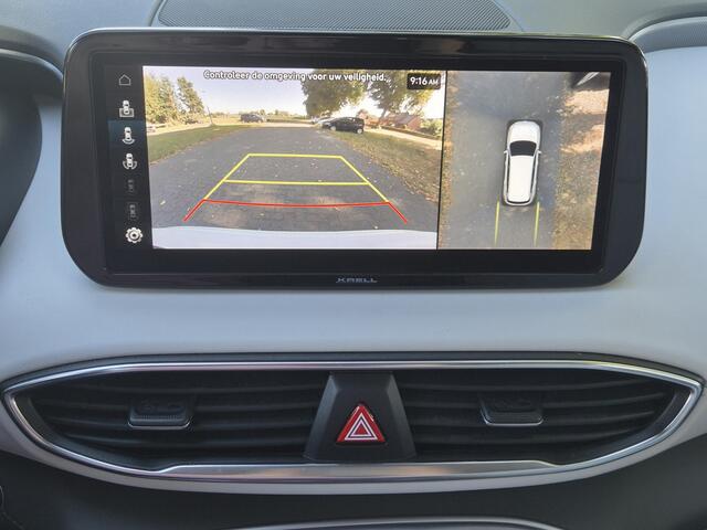 Hyundai SANTA FE 1.6 T-GDI PHEV Plug-in Premium Plus Automaat / HUD / Apple Carplay Android Auto / Stuur-, Stoel en Achterbankverwarming / Rondomzicht camera / Trekgewicht 1350 kg / Adaptief CC / Stoelventilatie /