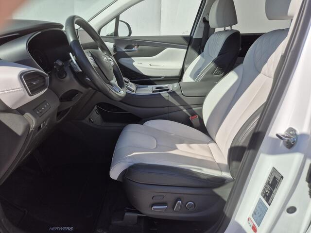 Hyundai SANTA FE 1.6 T-GDI PHEV Plug-in Premium Plus Automaat / HUD / Apple Carplay Android Auto / Stuur-, Stoel en Achterbankverwarming / Rondomzicht camera / Trekgewicht 1350 kg / Adaptief CC / Stoelventilatie /