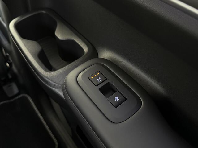 Hyundai SANTA FE 1.6 T-GDI PHEV Premium Plus 4WD 7p. / Stoelkoeling / Stuur- & Stoelverwarming / BOSE Audio / Zwart Leder / NL Auto /