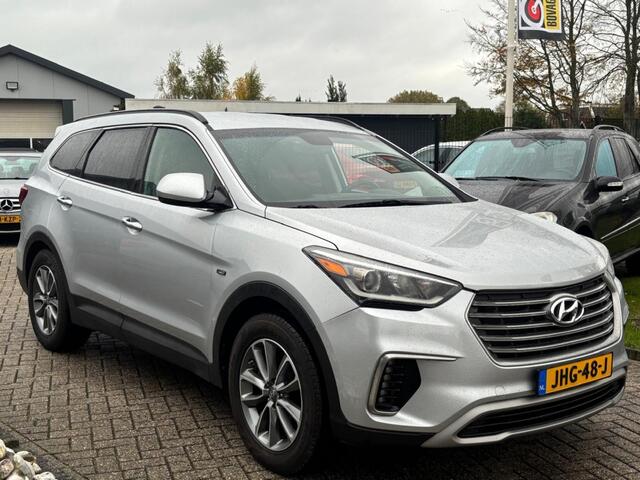 Hyundai SANTA FE 3.3 V6 2017 Benzine 7-Persoons Automaat Voyager Routan