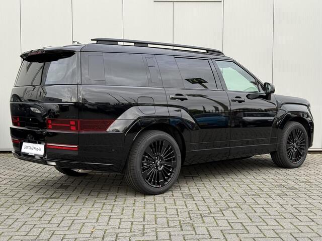 Hyundai SANTA FE 1.6 T-GDI PHEV Black Line 4WD 7p. / Stoelverkoeling / Nappaleder / BOSE / 360 Camera / Stoelverwarming Voor + Achter / Stuurverwarming /