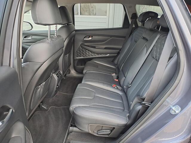 Hyundai SANTA FE 1.6 T-GDI HEV Comfort Smart 7-Persoons, Volleder, Krell Audio, Camera, DAB