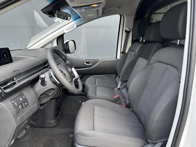 Hyundai Staria 1.6 T-GDI HEV / 30% actiekorting / 225PK Hybride / Navigatie / Achteruitrijcamera / Uit voorraad leverbaar / Full Operational Lease vanaf ¤ 599.- Per maand /