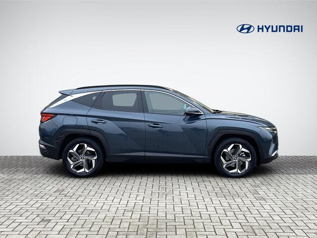Hyundai TUCSON 1.6 T-GDI PHEV Comfort Smart 4WD | Navigatie | Camera | Apple Carplay/Android Auto | Stuur- + Stoelverwarming | Elek. Achterklep | Rijklaarprijs!