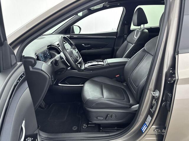 Hyundai TUCSON 1.6 T-GDI PHEV Premium Sky 4WD Lederen bekleding | Stoel en stuurverwarming | Stoelkoeling | 360 graden camera | Panoramisch schuif-/kanteldak