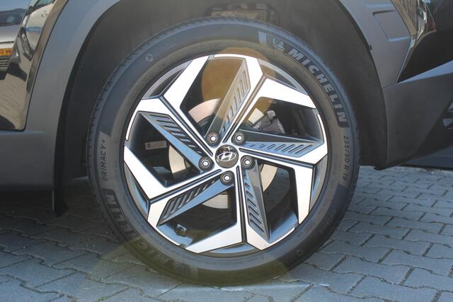 Hyundai TUCSON 1.6 T-GDI PHEV Comfort Smart 4WD | Incl 12 maanden garantie | Cruise control | Climate control | Schakelmogelijkheid aan het stuurwiel | Apple Carplay/Android Auto | DAB | Lichtmetalen velgen | Bluetooth | Voorstoelen verwarmd | Verwarmd Stuurwiel | Volle