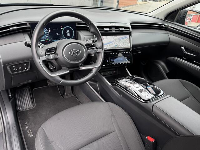 Hyundai TUCSON 1.6 T-GDI PHEV Comfort Smart 4WD | Navigatie | Camera | Apple Carplay/Android Auto | Stuur- + Stoelverwarming | Elek. Achterklep | Rijklaarprijs!