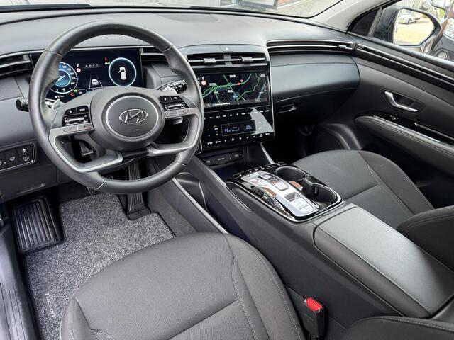 Hyundai TUCSON 1.6 T-GDI HEV Comfort Smart | Navigatie | Camera | Apple Carplay/Android Auto | Stuur- + Stoelverwarming | Elek. Achterklep | Rijklaarprijs!