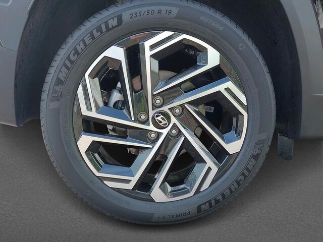 Hyundai TUCSON 1.6 T-GDI PHEV Premium VAN: ¤52.790 VOOR: ¤49.390