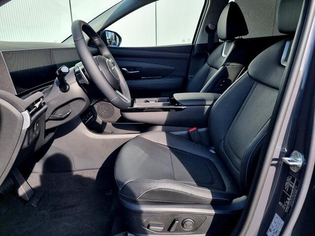Hyundai TUCSON 1.6 T-GDI PHEV Premium / Navigatie / Elektrische Stoel met Geheugenfunctie / Achteruitrijcamera / Stoelverwarming / Apple Carplay & Android Auto /