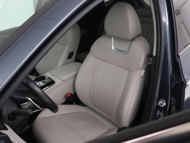 Hyundai TUCSON 1.6 T-GDI PHEV Premium Sky 4WD | Panoramadak | Stoelventilatie | Leder | 360 Camera | Krell Audio | Adaptive cruise | Achterbankverwarming | Carplay | Memory | Plug In
