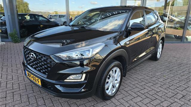 Hyundai TUCSON 1.6 GDI Comfort* 6 Bak*Navigatie*Airco (Automatische)*4 x Elektrische Ramen/Spiegels*ABS*Zeer nette auto* BOVAG Garantie