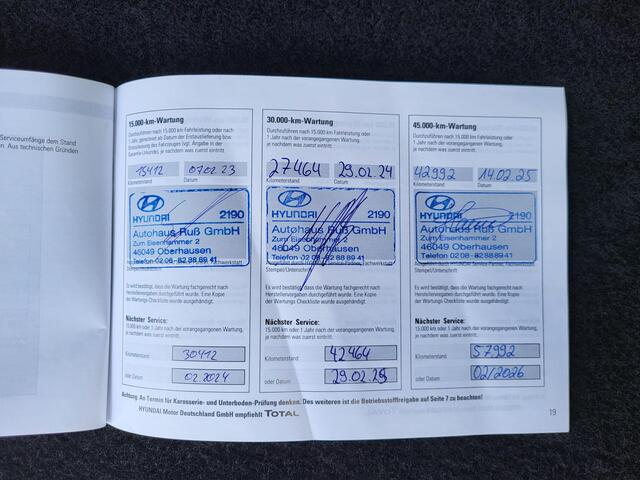 Hyundai TUCSON 1.6 T-GDI PHEV 265 pk Premium 4WD Automaat / Dealer onderhouden / 1.350 kg afn. trekhaak / Navigatie / Premium Audio / Apple Carplay / Android Auto / Stoel-, stuur- en achterbankverwarming / Stoelventilatie