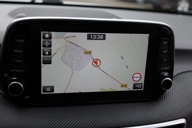 Hyundai TUCSON 1.6 GDI i-Drive CAMERA CARPLAY STOELVERW NAVI CRUISE CLIMA HILL-HOLD START-STOP PDC 17''LMV