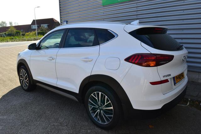 Hyundai TUCSON 1.6 GDI COMFORT|NAVI|TREKHAAK|FACELIFT