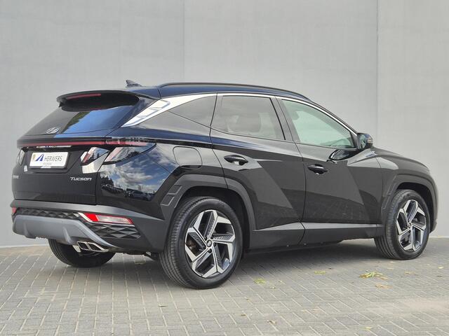 Hyundai TUCSON 1.6 T-GDI PHEV Comfort Smart 4WD Automaat / Apple Carplay Android auto / trekgewicht van 1.350 kg / Stuur-, en Stoelverwarming / elektrisch achterklep / Keyless Start/Entry / Achteruitrijcamera / Krell Audio Systeem /