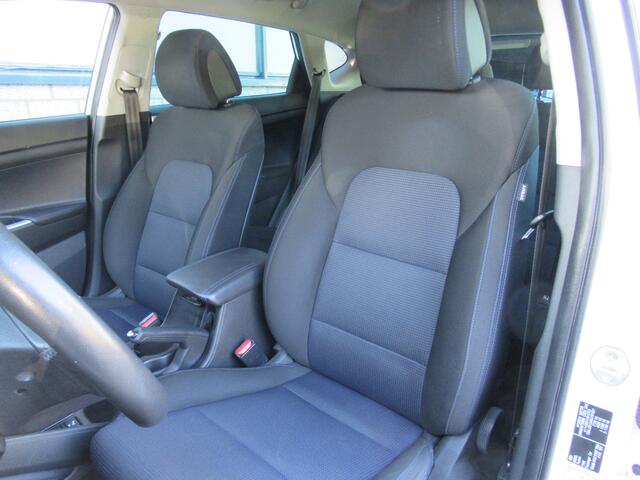 Hyundai TUCSON 1.6 T-GDI 177 PK 2e eigen | 1900 KG tr.gewicht | tr.haak | 19"inch | navi
