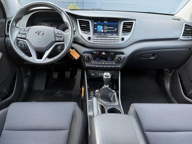 Hyundai TUCSON 1.6 GDi Comfort 2e Eigenaar,Camera,Navi,Clima,Cruise,Stoelverwarming,N.A.P,6 Bak,Pdc V+A,Lm velgen,132pk,Apk tot 02-2026