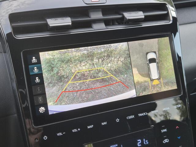 Hyundai TUCSON 1.6 T-GDI PHEV N Line Sky 4WD / Apple Carplay Android Auto / Stuur-, Stoel en Achterbankverwarming / Glazen schuif- en kanteldak / Trekgewicht 1350 kg / Rondomzicht camera / Adaptief CC / Krell Audio Systeem /