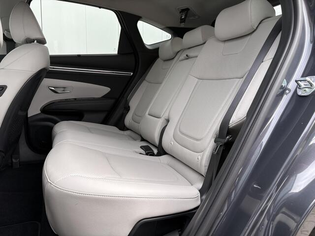 Hyundai TUCSON 1.6 T-GDI PHEV Premium Sky 4WD / Elektrisch glazen panorama-dak/ Kunstlederen bekleding / Apple Carplay/Android Auto/ Stoelverwarming Voor en Achter/