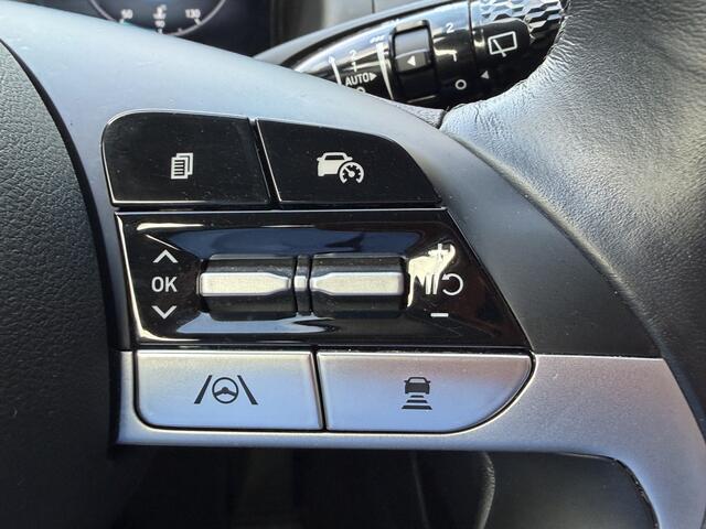 Hyundai TUCSON 16 T GDI MHEV Comfort Navi Cruise Camera enz . 1650 Trekgewicht . elc achterklep .