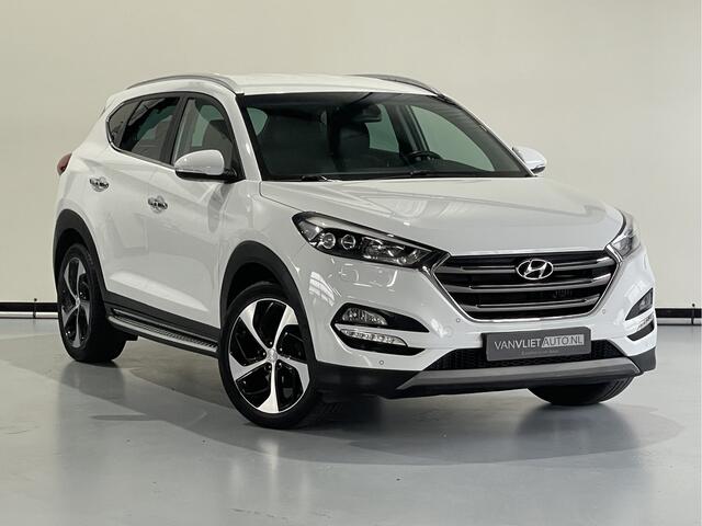 Hyundai TUCSON 1.7 CRDi HP Premium Automaat / Camera / Navi / Leder / Trekhaak