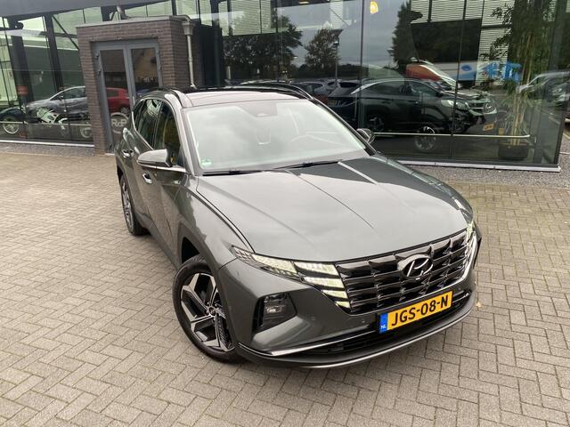 Hyundai TUCSON 1.6 T-GDI PHEV Premium Sky 4WD Plug-In Trekhaak Panoramadak Leder