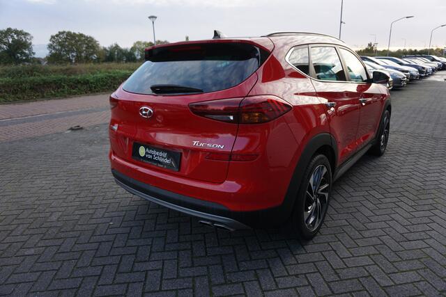 Hyundai TUCSON 1.6 T-GDI 177PK AUTOMAAT PREMIUM LUXE! DEALER ONDERHOUDEN! PANORAMADAK STOELKOELING+VERWARMING LEDER ELECTR.STOELEN 19INCH LMV ADAPTIEVE CRUISE CLIMA CRUISE FULL LED ELECTR.KLEP ENZ...