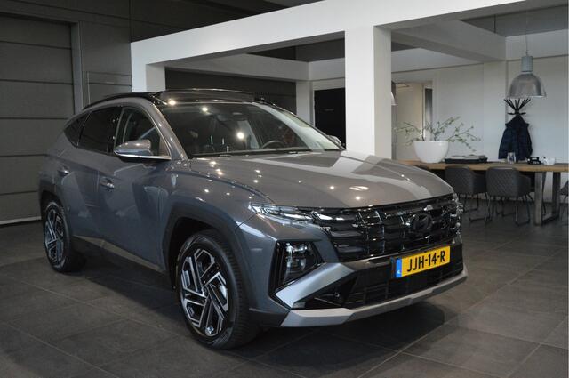 Hyundai TUCSON 1.6 T-GDI PHEV 4WD Krell audio pano leer keyless 19 inch !!