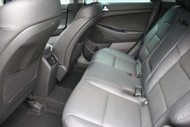 Hyundai TUCSON 1.6 T-GDi 177PK Premium - LEDER - NAVIGATIE - CAMERA - TREKHAAK - PDC