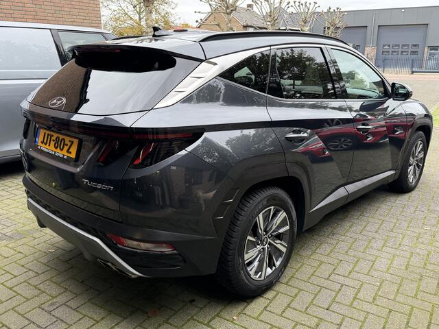 Hyundai TUCSON 1.6 T-GDI MHEV Comfort Smart Navi cruise .stoel verwarming .Stuur verwarming . Trekgewicht 1650 kg elc achter klep .