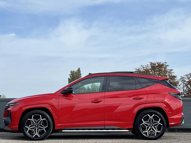 Hyundai TUCSON 1.6 T-GDI 265PK PHEV N Line 4WD | Trekhaak | Panorama schuifkanteldak | Blind spot view monitor | Alcantara premium bekleding | N-Line Pack | Sidesteps |