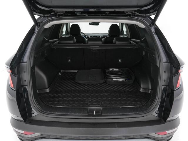 Hyundai TUCSON 1.6 T-GDI PHEV Premium 4WD (INCL.BTW) *FULL-LEATER | FULL-LED | ADAPTIVE-CRUISE | BLIND-SPOT | MEMORY-PACK | TOP-VIEW | KEYLESS | DIGI-COCKPIT | HEATED/VENTILATED-COMFORTSEATS | DAB+ | PRIVACY-GLASS | SHIFT-PADDLES | 1