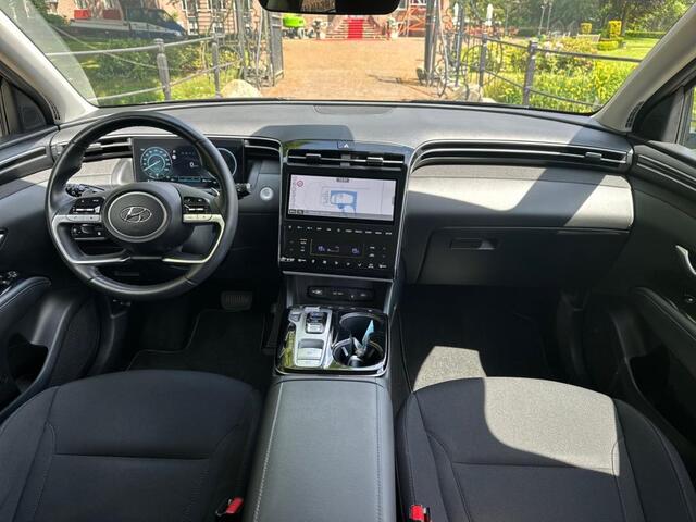 Hyundai TUCSON 1.6 T-GDI PHEV | Adaptive | Keyless | Dealer Onderhouden |