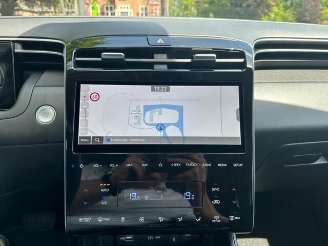 Hyundai TUCSON 1.6 T-GDI PHEV | Adaptive | Keyless | Dealer Onderhouden |