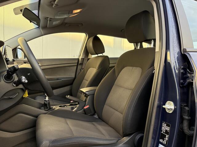 Hyundai TUCSON 1.6 GDI Comfort / Airco / Cruise control / Trekhaak 1400 kg geremd / Navigatiesysteem full map /
