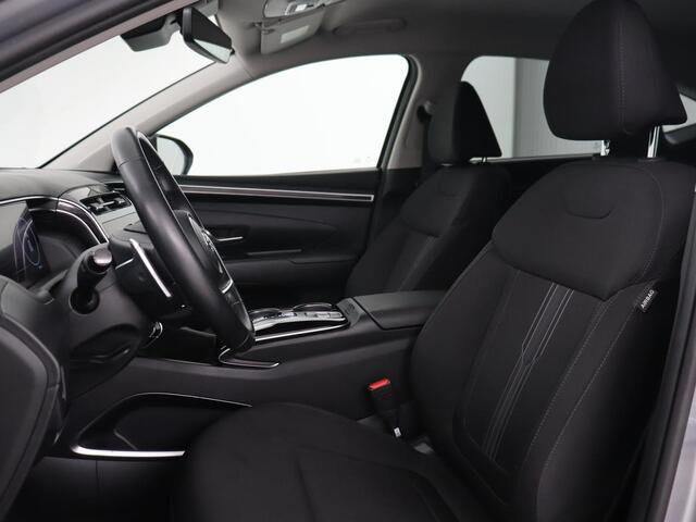 Hyundai TUCSON 1.6 T-GDI PHEV Comfort 4WD | Trekhaak | Carplay | Adaptive cruise | Camera | Climate control | Digital Cockpit | 19'' | Parkeerhulp | Bluetooth | Plug In