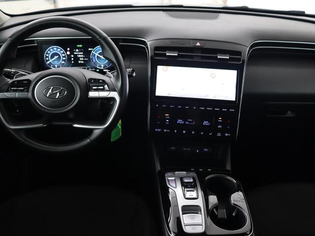 Hyundai TUCSON 1.6 T-GDI PHEV Comfort 4WD | Trekhaak | Carplay | Adaptive cruise | Camera | Climate control | Digital Cockpit | 19'' | Parkeerhulp | Bluetooth | Plug In
