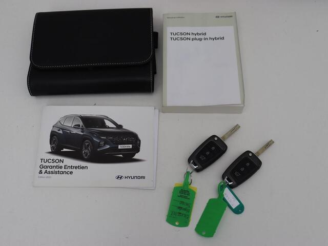 Hyundai TUCSON 1.6 T-GDI PHEV Comfort 4WD | Trekhaak | Carplay | Adaptive cruise | Camera | Climate control | Digital Cockpit | 19'' | Parkeerhulp | Bluetooth | Plug In